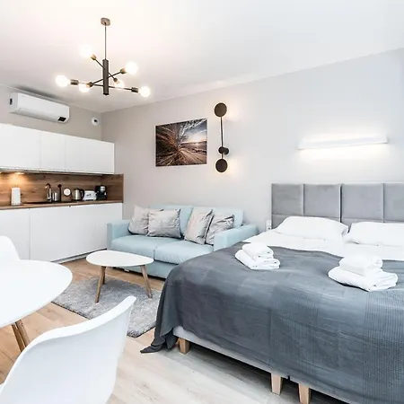 Rent Like Home - Aleksandra Fredry 5 II * كولوبرزيغ
